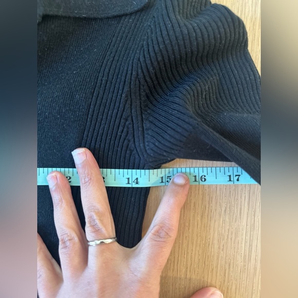 J.Crew Collared Tencel Black Short Sleeve Black Sweater Size Small  1546 - Picture 7 of 9